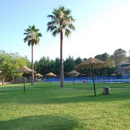 Camping Sierra De Las Nieves Yunquera Bagian luar foto