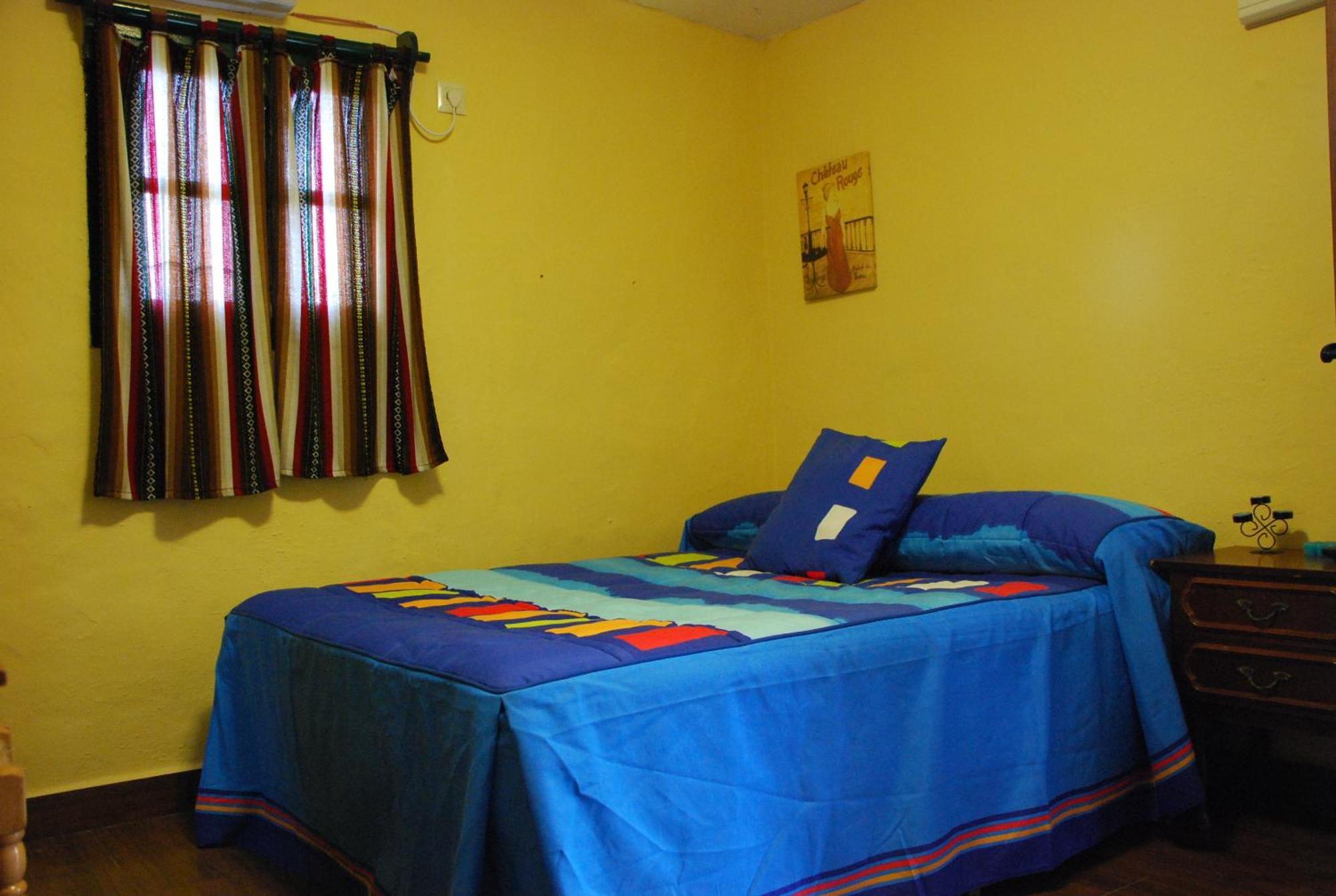 Camping Sierra De Las Nieves Yunquera Bagian luar foto