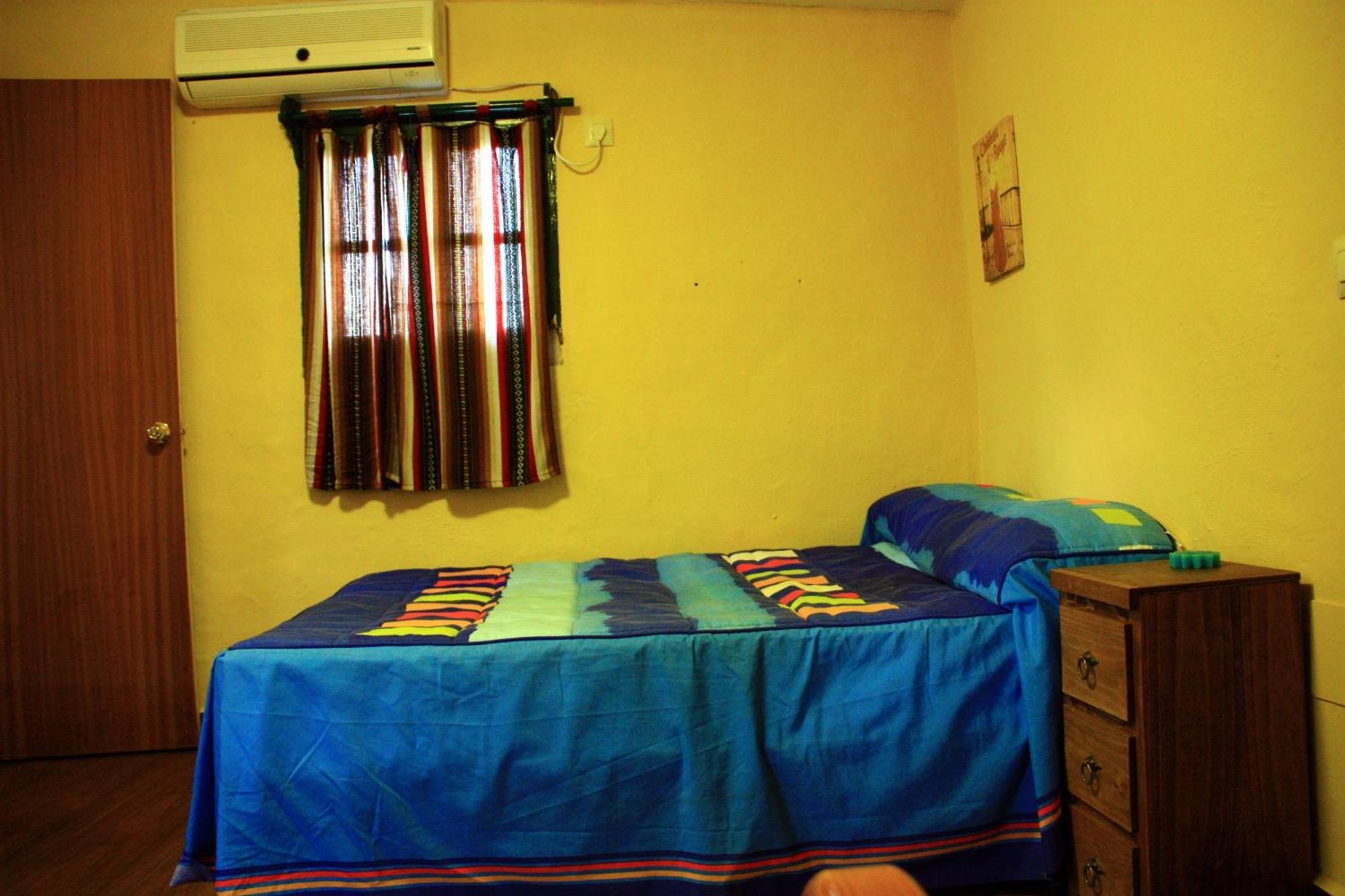 Camping Sierra De Las Nieves Yunquera Bagian luar foto