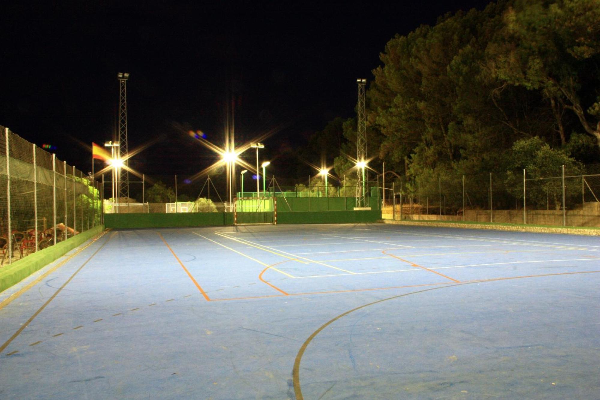 Camping Sierra De Las Nieves Yunquera Bagian luar foto