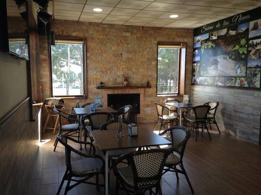 Camping Sierra De Las Nieves Yunquera Bagian luar foto